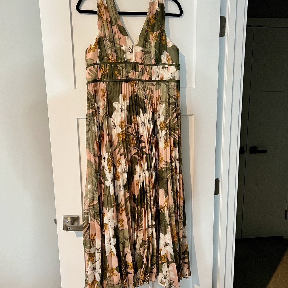 Mango Chiffon Dress, Size 8 or 10 NWT